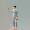 1/64 Diorama Figure Character Painter Resin Street People Miniature Model for Desktop Ornament