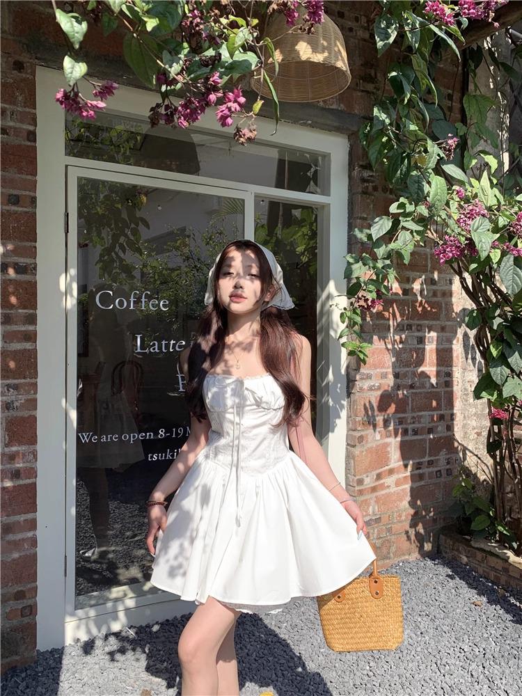 Pure White Moonlight Camisole Dress - Flattering Korean Style for Petite Girls, Sweet Waist-Cinched Short Skirt
