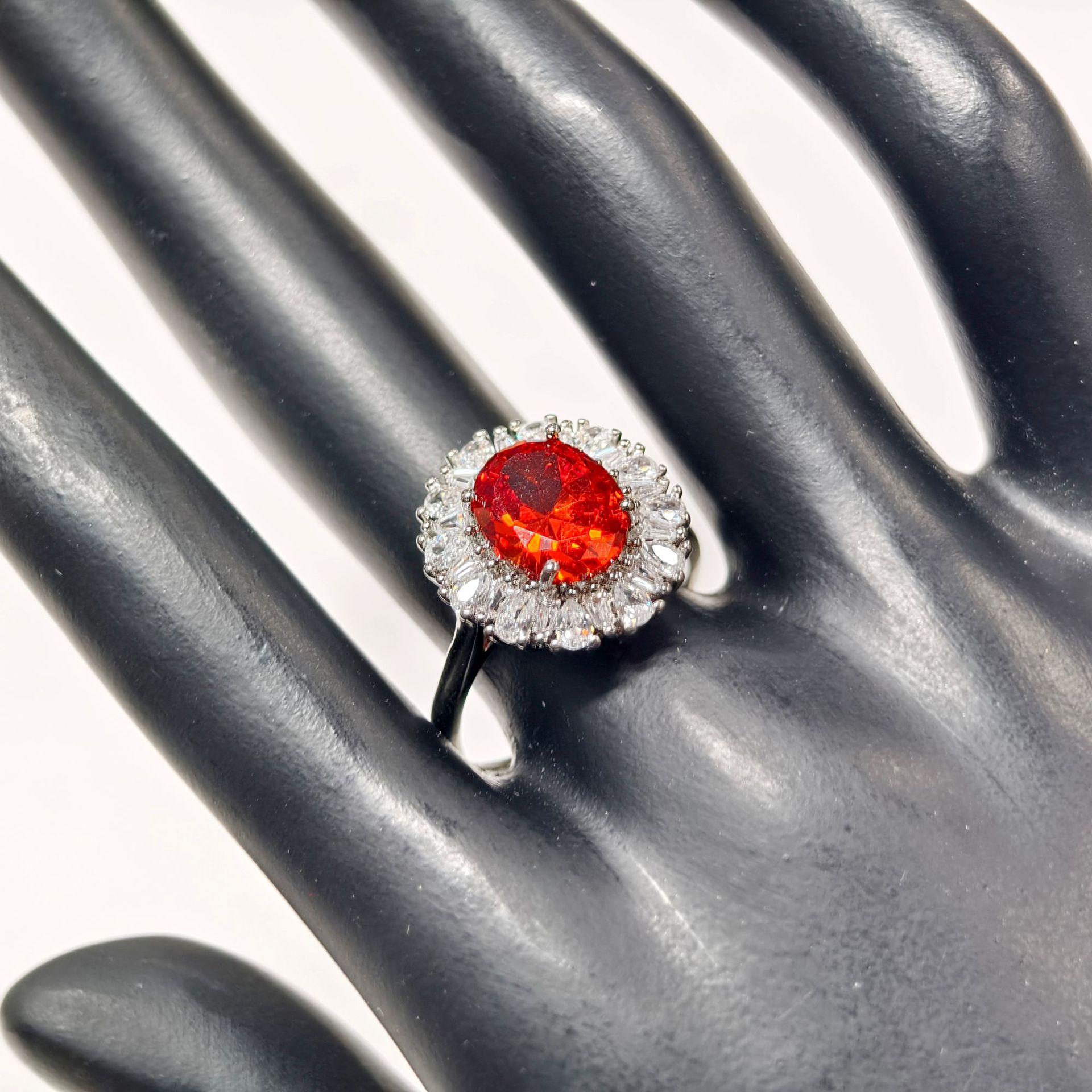 Gessen Jewelry Роскошное кольцо с цветными драгоценными камнями, огранкой «Ледяной цветок», украшенное бриллиантами с высоким содержанием углерода. One Size
