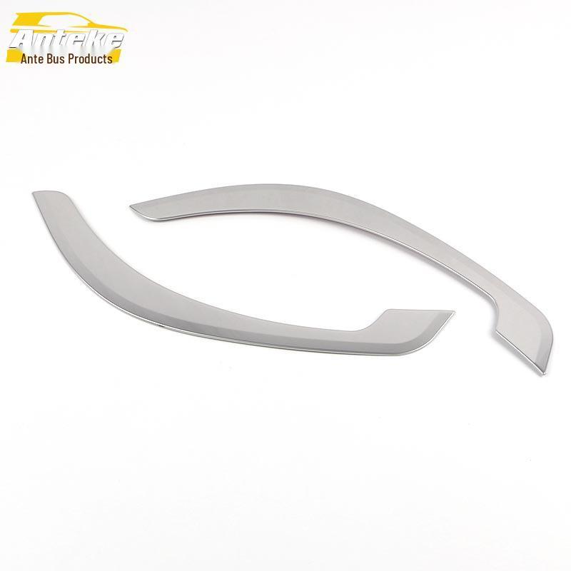 

Fits 22 Corolla Cross models: Rear Door Wheel Arch Trim & Anti-Scratch Decorative Sticker