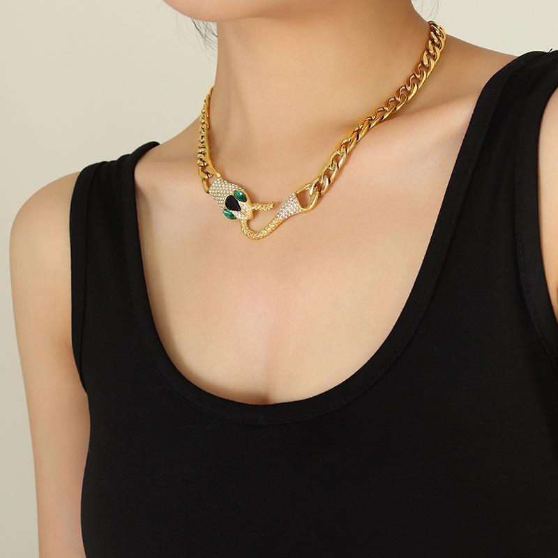 Colorfast High Street Hip Hop Style Zircon Snake Head Necklace
