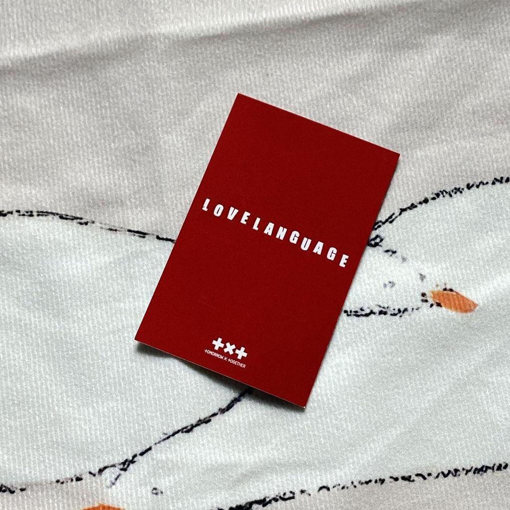 [USED] TXT Taehyung Love Language Trading Card Public Broadcast