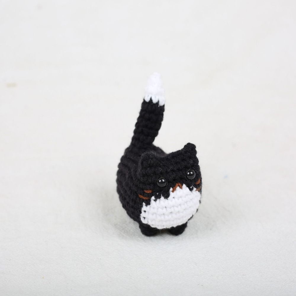 Multi-color Crochet Kitten Keyrings Cartoon Knitted Cat Keychain Cat Crochet Keychain Gift