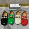 Fashion Luxury Brand Women Flats Shoes Plus Size Casual Shoes For Women Pearl Chain Patent Leather Female Loafers Summer Mullers