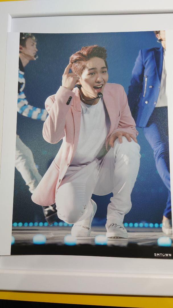 

[USED] smtown official photo SHINee Onew Onew rare sold out