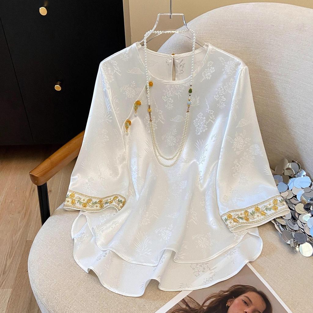 Embroidered Top High-end Seven-quarter Sleeve Summer Femininity Shirt Summer White Temperament Shirt