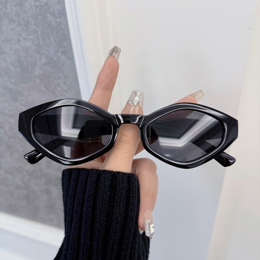 

Модные солнцезащитные очки для женщин и мужчин Защита от УФ Модные солнечные очки shoupai Other