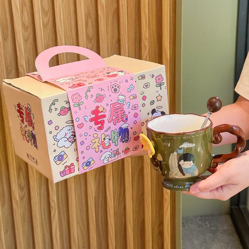 Birthday gifts for girlfriends, embossed butterfly mugs, vintage ceramic cups, coffee cups, practical souvenirs for girls