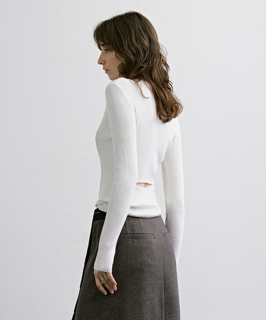 TREEMINGBIRD Back Slit Knit Pullover [Ivory]