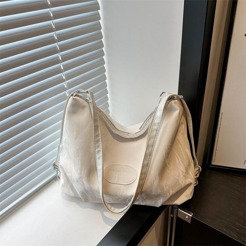 2025 Summer New Fashion Shoulder Bag Commuter Tote Bag Women's Simple Fashion Large Capacity Shoulder Bag Women