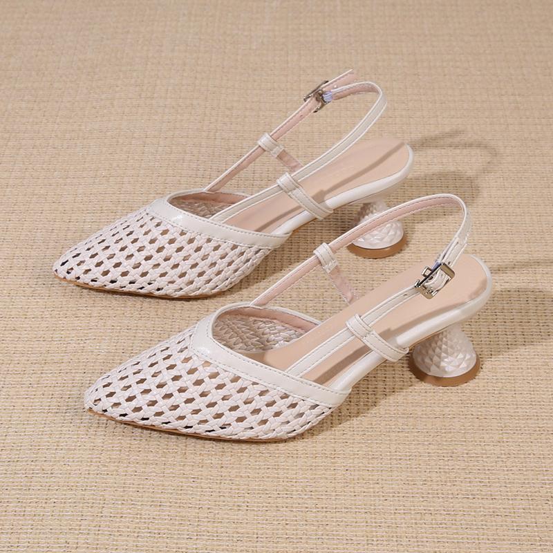 New French Niche Temperament Mid-heel Cut-out Woven One-line Buckle Strap High Heels Pointed Toe Shallow Mouth Sandals
