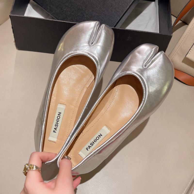 

Женские туфли на плоской подошве Таби-ниндзя, женские удобные тапочки из микрофибры на плоской подошве с раздельным носком, лоферы с мягкой подошвой, новинка 2024 года, модный дизайн 37