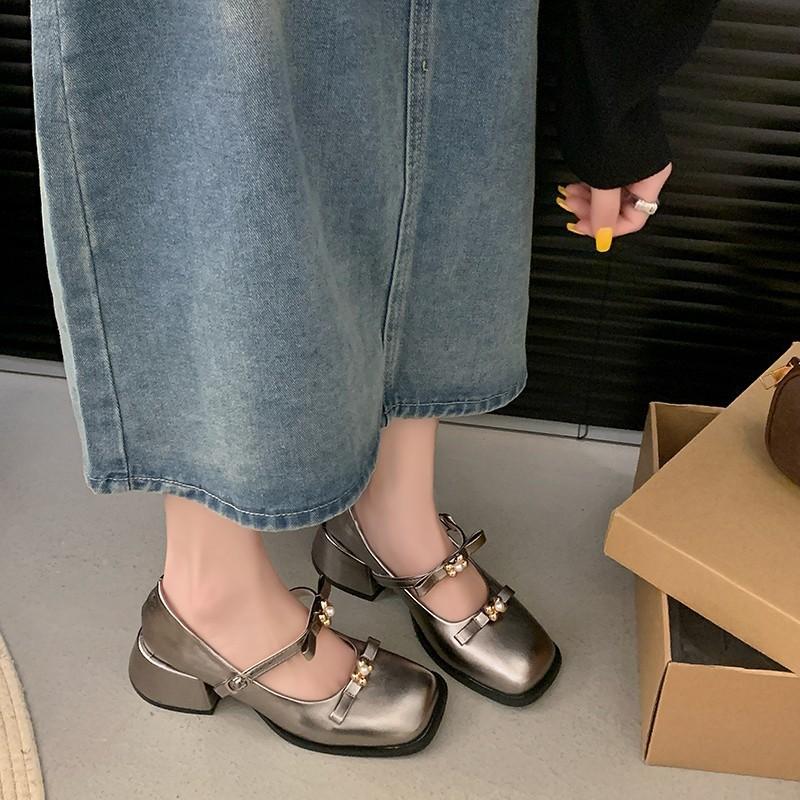 

Mary Jane women s shoes spring and summer retro thick heels high heels square head gold bead bow beautiful shallow mouth single shoes 35 срібний