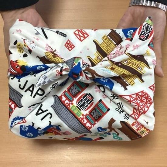 Kyouyu Made Japan Small Furoshiki Cotton 100 Approximately 5050cm Bento Cloth Machine Washable Japanese Pattern Hello Nippon White
