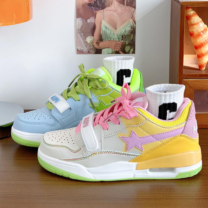 Board shoes women's 2 new autumn versatile sports leisure thick sole heightening air cushion white shoes children