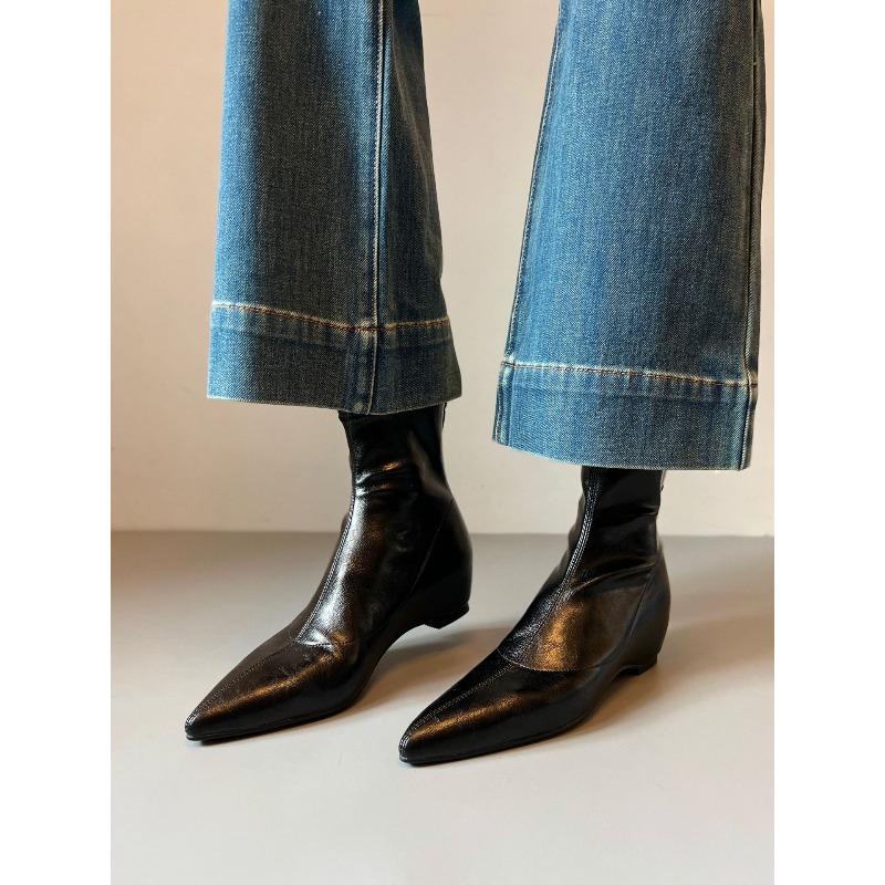 Vintage Pointed-toe Versatile Shoes with Built-in Height Increase, Elastic Shoes, Women's Short Boots