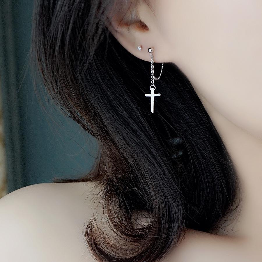 Kolczyki z frędzlami z całego łańcuszka krzyżowego dla mężczyzn i kobiet. Fajne, modne kolczyki w stylu punkowym. Osobowość