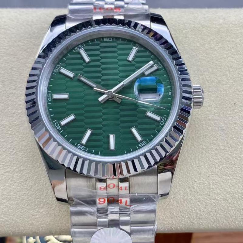 Orologio da uomo automatico Lao Jia Hao Shi 41mm con data, quadrante a quadri e design casual alla moda.