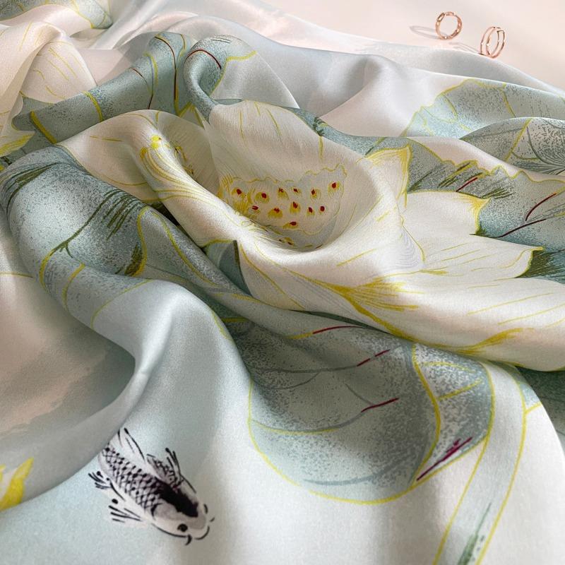 Spring and Autumn New Lotus Plain Crepe Satin Printed Shawl Premium 100 Mulberry Silk Silk Scarf Versatile Silk Square Scarf