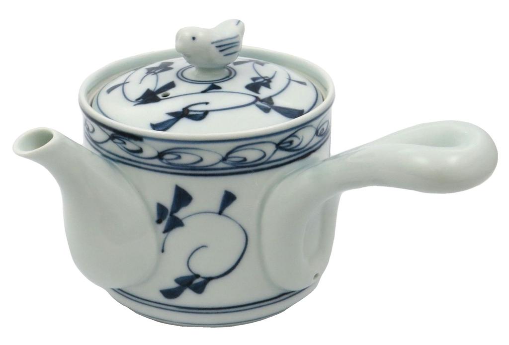 Hasami Ware Issei Pottery Lightweight Fluffy Chidori Arabesque W x 13cm D x 10cm Made in Product 23083 Teapot, Pattern, Small, Pattern, Approx. 15.5cm