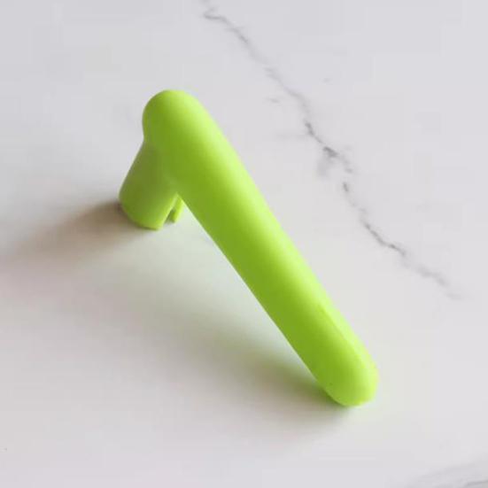 2Pcs Silicone Door Handle Covers Universal Anti-Collision Anti-Static Safety Door Lever Grip Handle Cover Bumper Protectors Cushions