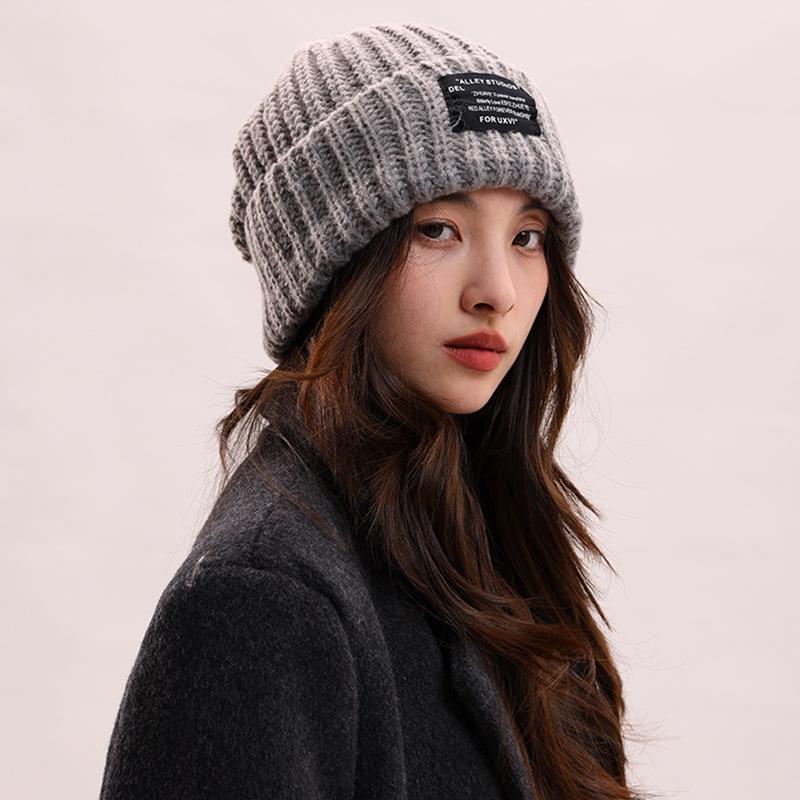 Black hat women's spring and autumn wool hat cold hat big head circumference headgear knitted hat winter warm pile hat men