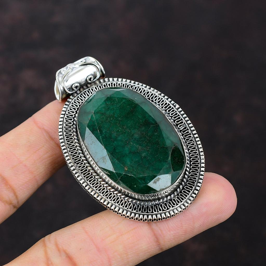 Faceted Zambian Emerald Pendant Gemstone Jewelry Vintage Pendant 925 Sterling Silver Pendant Designer Pendant Gift For Mom Handmade Pendant