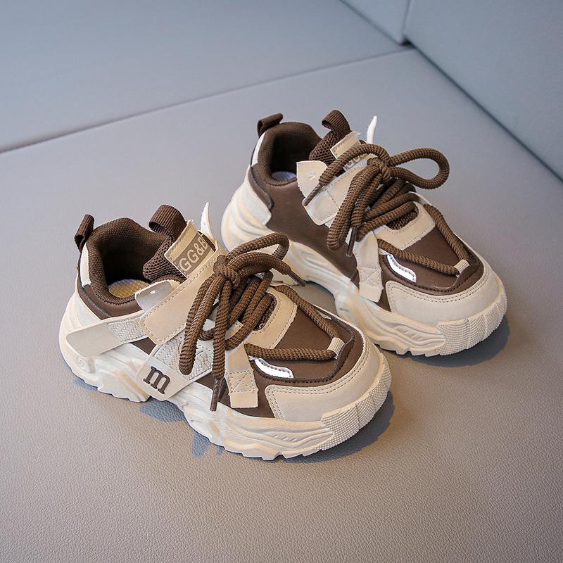 

Детские красивые кожаные кроссовки с цветовой блокировкой осень 2025 для мальчиков, папины кроссовки, повседневная обувь для девочек среднего и старшего возраста, тренд 32-37 yards whole box shot 48 pairs хаки