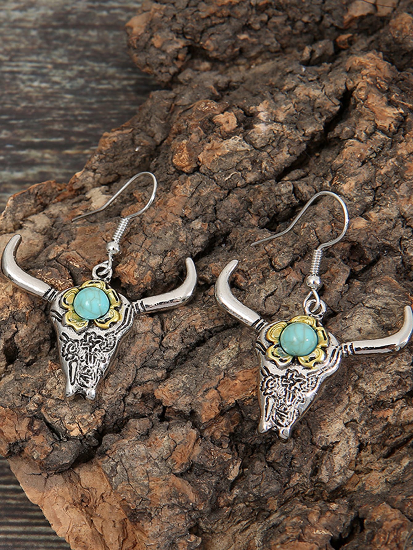 

1 пара ретро бирюзовых серег с черепом длиннорога и дизайном цветка таурена, западные ковбойские украшения, подарок