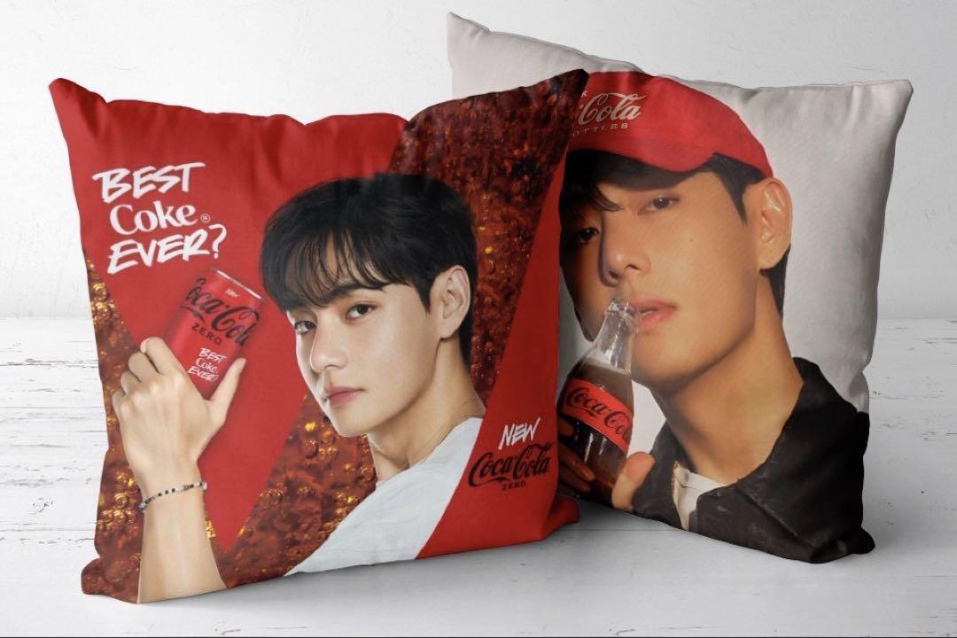 

[Б/У] Наволочка для подушки BTS Coca-Cola Тэхён V Tae