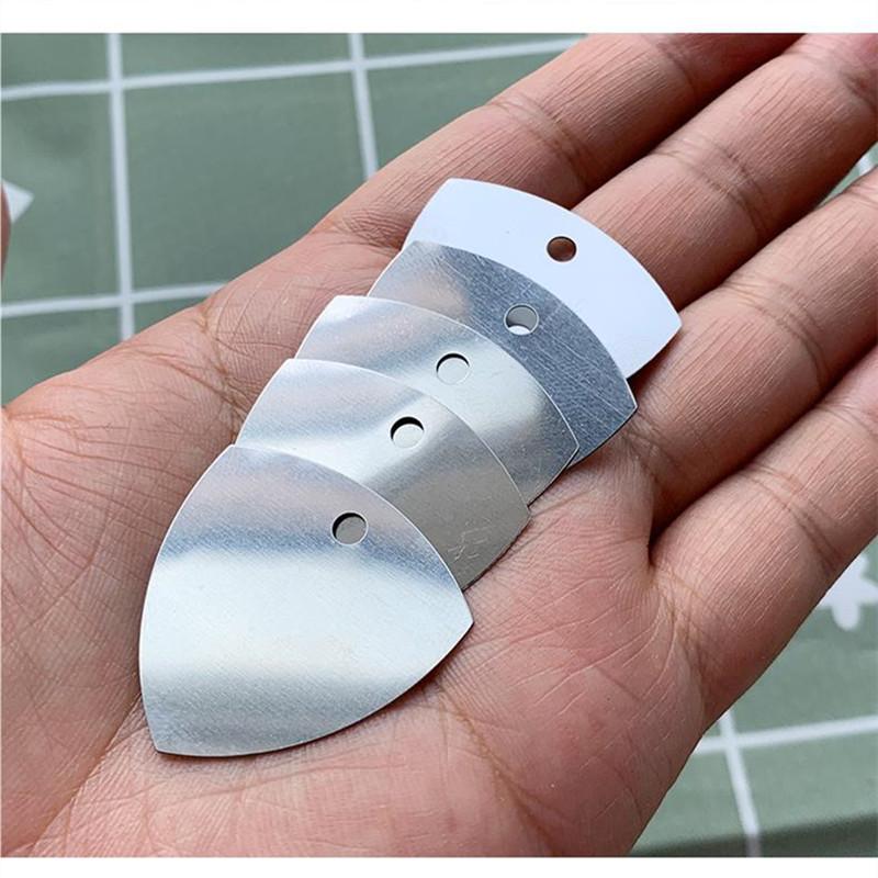 10/20/50PCS Triangle Metal Flat Spudger Soft Blade Pry Bar Ultra Thin Flexible Mobile Phone Disassemble Repair Pry Opening Tool