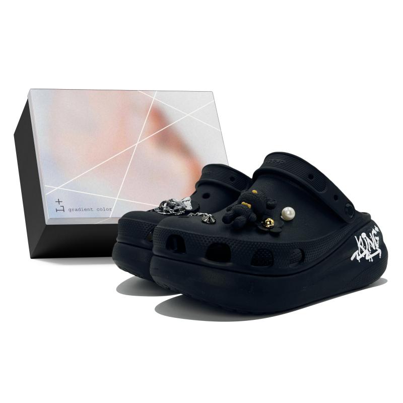

Crocs Classic Crush EVA Коробочный набор King Пуховые туфли с отверстиями Унисекс Черный 42-43