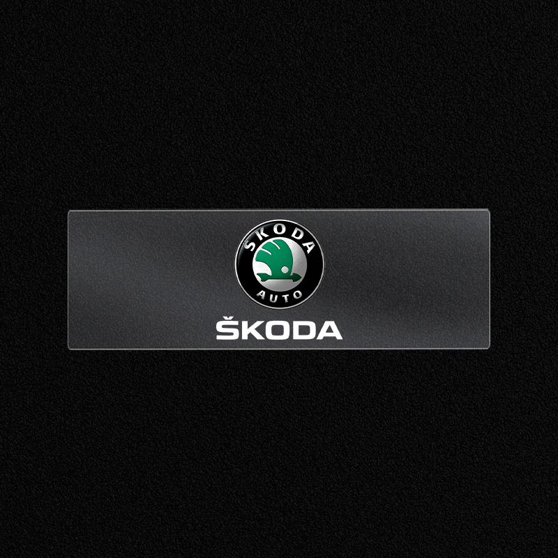 XOWS7 Car Interior Steering Wheel 3D Sticker Logo Car Accessories Tool for Skoda RS Rapid Yeti Karoq Vision Octavia Kodiaq Kamiq Fabia