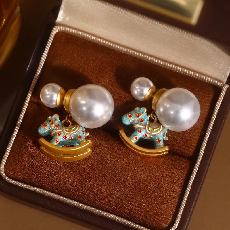 Silver Needle Dripping Oil Pony Pearl Stud Earrings Natal Year Simple Fashion Temperament Earrings Light Luxury High-end Earrings