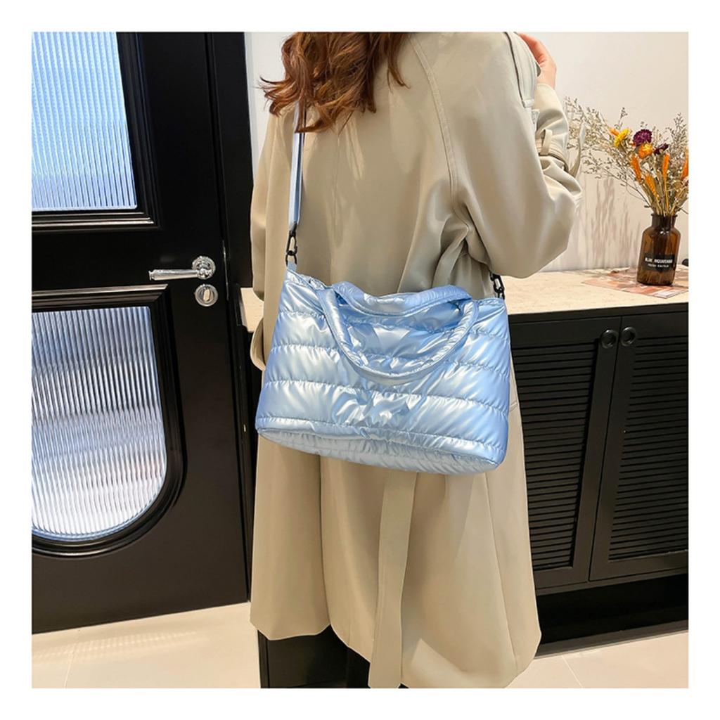 Bomullsvadderade Damväskor, Broderad Tråd, Rymdbomull, Handväskor, Axelväskor, Glansiga, Damer, Crossbody-väskor