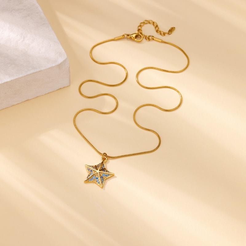 Creative design copper gold-plated micro-inlaid zircon starfish pendant necklace female niche hip-hop collarbone chain new