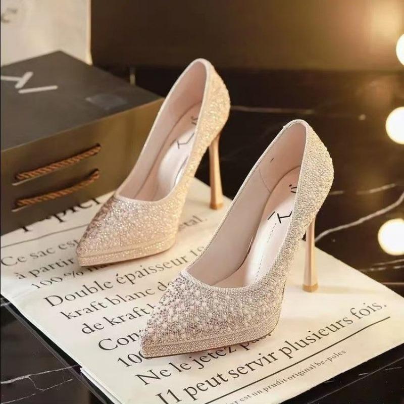 

Модные Роскошные Жемчужные Свадебные Туфли Женские 2024 Весна Дизайнерские Брендовые Туфли на Высоком Каблуке Женские Туфли на Тонком Каблуке Вечерние Туфли Бежевые Серебристые 39