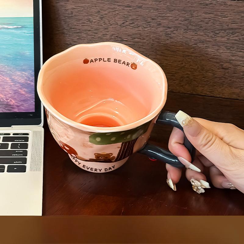Mug Creative Artistic Ceramic Water Cup New Women's Office Home Breakfast Coffee Cup Souvenir