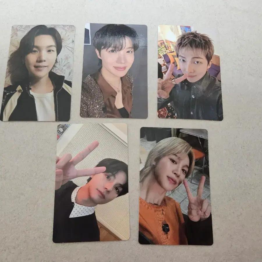 BTS Arirang weverse Shop special gift photocard b-3