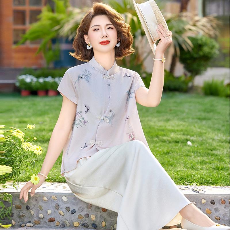 Mom's Stylish Summer Two-Piece Set: Mid-Aged Women's Chinese Style Short-Sleeve Shirt + Skirt Pants.