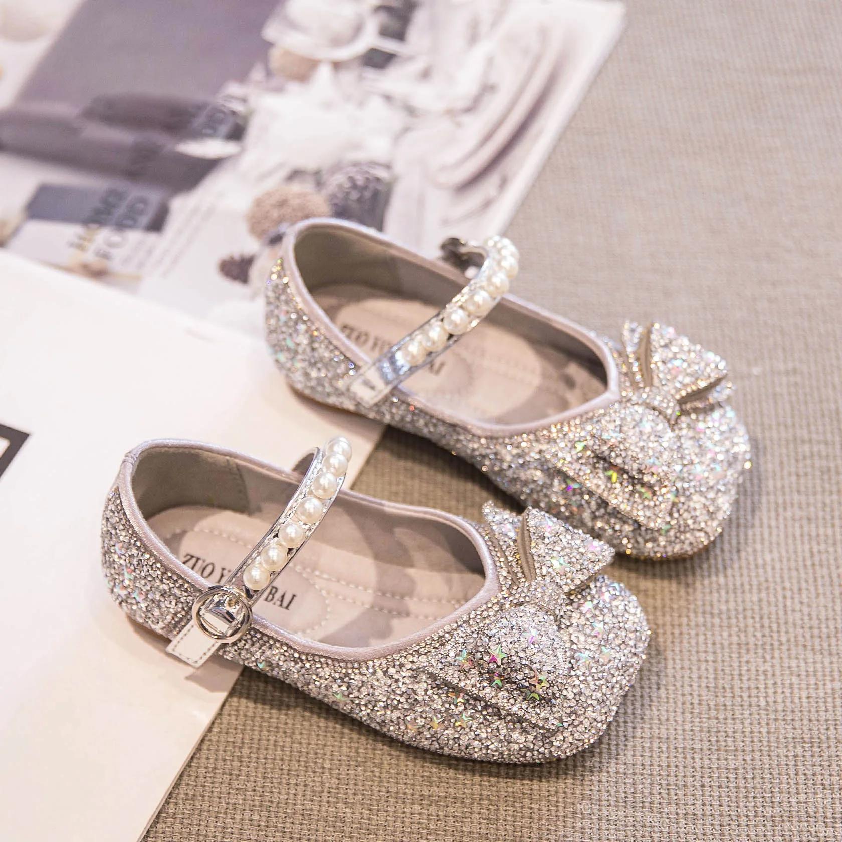 

Kid Shoes Kid Flat Shoes 2025 Girls Princess Shoe Soft Sole Ballet Dance Shoes Water Diamond Small Leather Shoes Mary Jane Shoes 24 14.5cm срібний