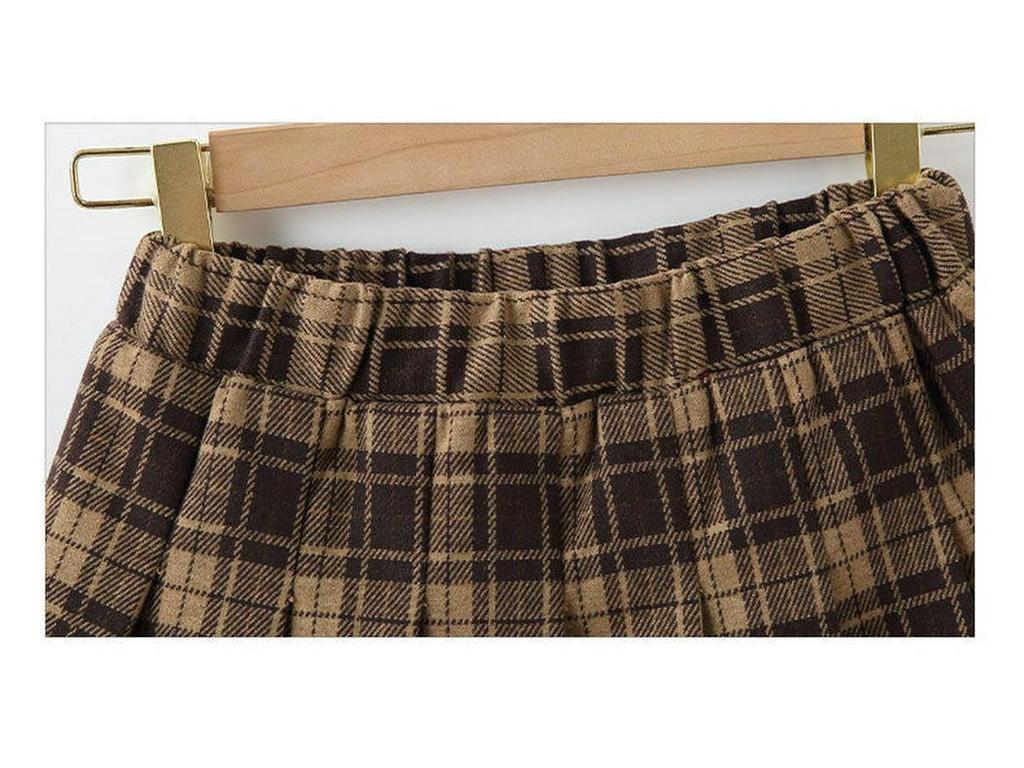 2024 College Style Plaid Skirt Set for Big Girls – Trendy Two-Piece Outfit