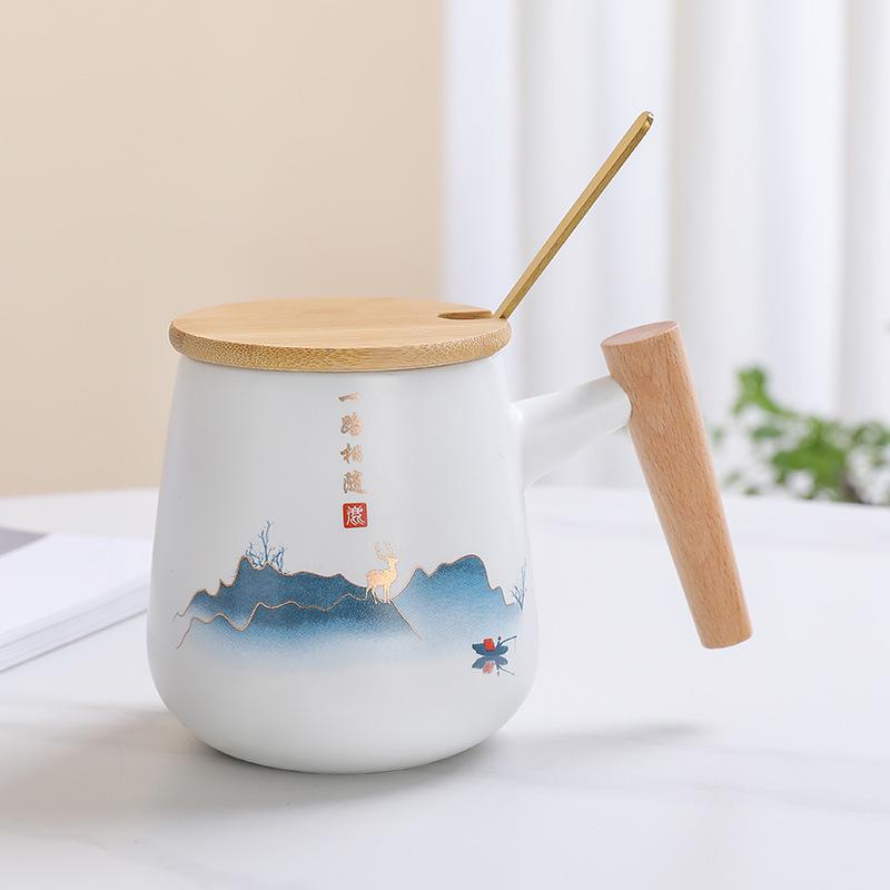 Ceramic Tea Brewing Cup with Lid - Ideal for Office and Gift Giving