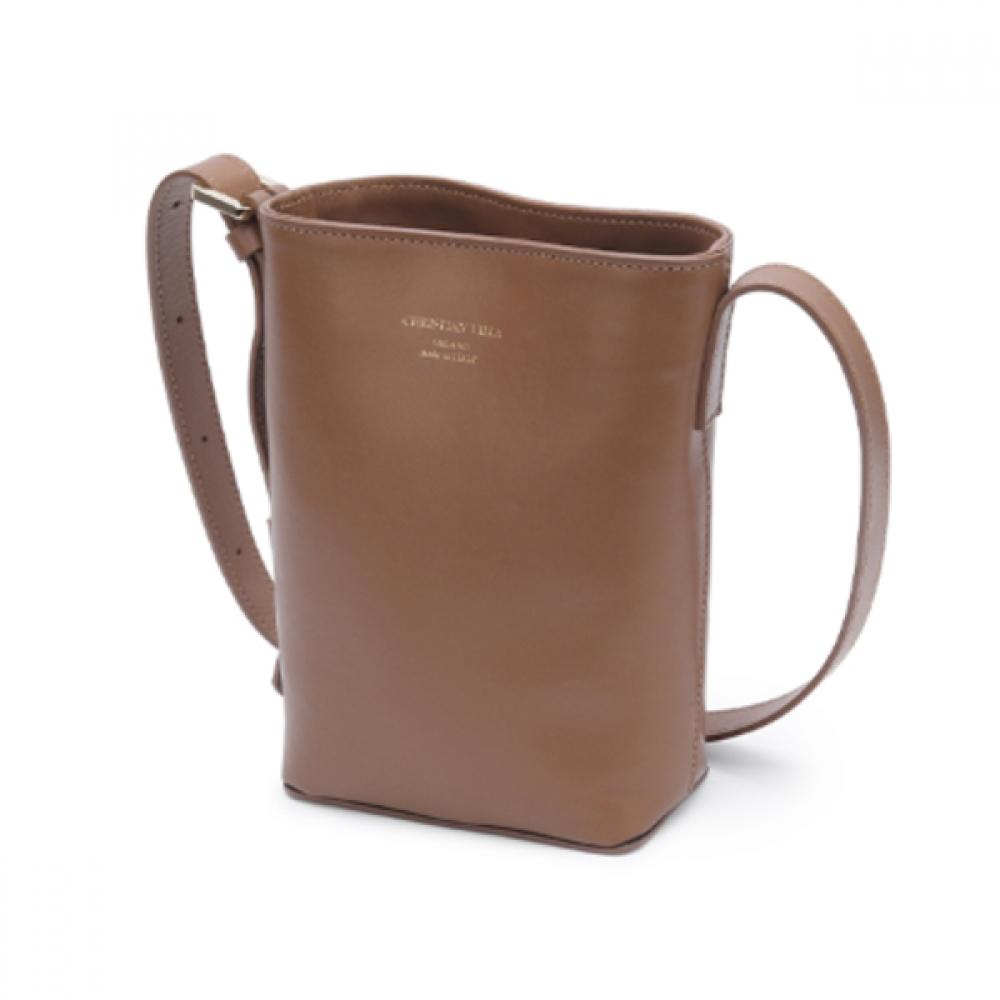 

ChriStian Villa Italian Import Women S Cowhide croSSbody Bag Bagto6000wcrvf3 000