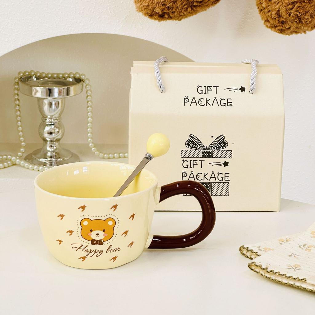 Cute Bear Cup Animal Mug with Lid Spoon Ins Style Girls Ceramic Cup Set Breakfast Cup Office