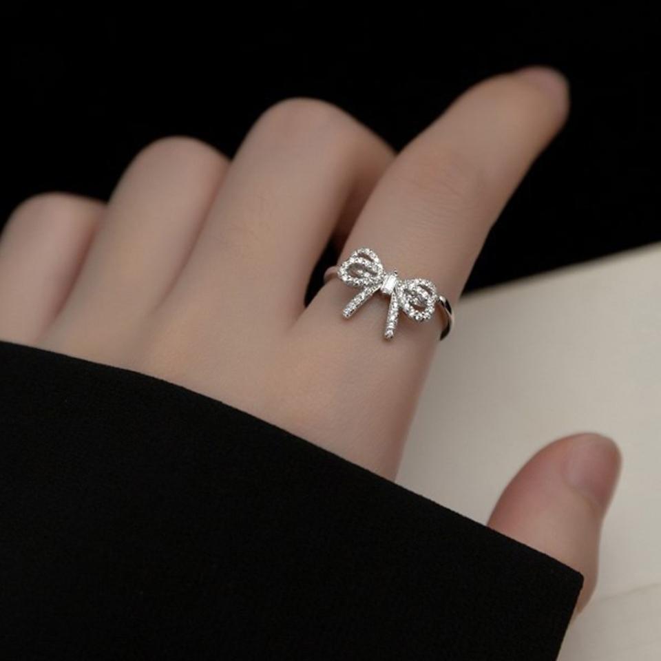 Minimalist Women'S Ring, Exquisite Bow Design, Fashionable Jewelry To Show Off Temperament Without Choosing Style