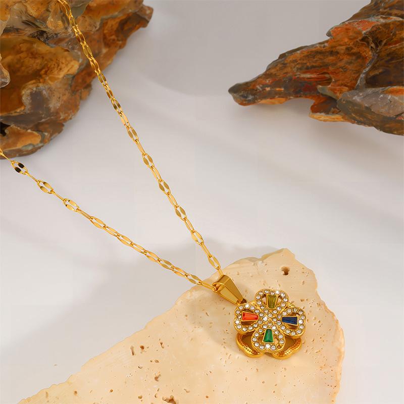 Necklace Female Rotating Clover Zircon Flower Stainless Steel Necklace Niche Temperament Design Versatile Necklace