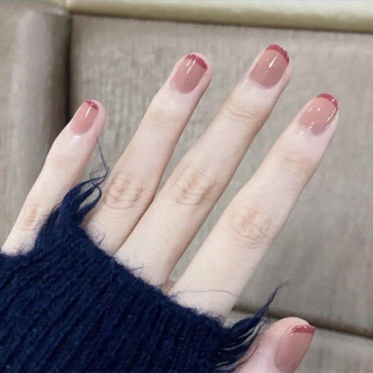 Gradient Ice Transparent French Red Edge Short Wearable Nails - Removable Pure Desire Hot Girl Style False Nail Art Pieces