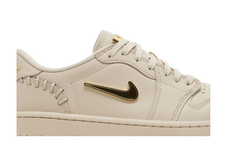 Women's Sneakers Jordan 1 Low Method of Make Legend Light Brown (Women's) Legend Light Brown/Metallic Gold