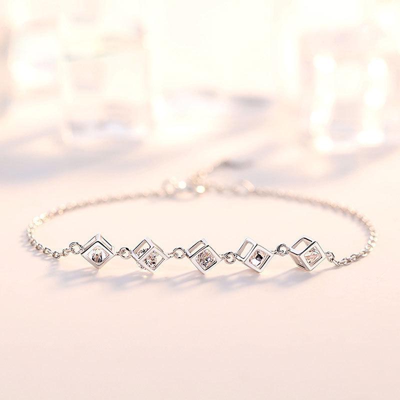 Silver-Plated Geometric Women's Bracelet with Love Cube Crystal - Personalized High-End Jewelry.